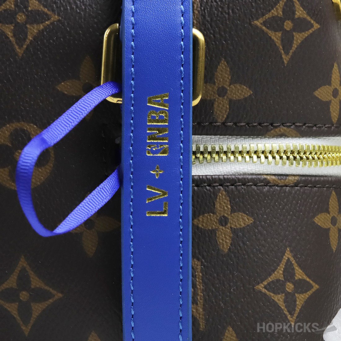 lv nba cloakroom dopp kit